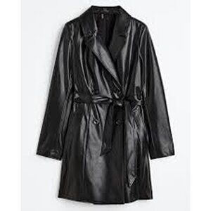 H&M Divided Matrix-Stle Faux Leather Belted Trench Coat in Black (Plus Size)